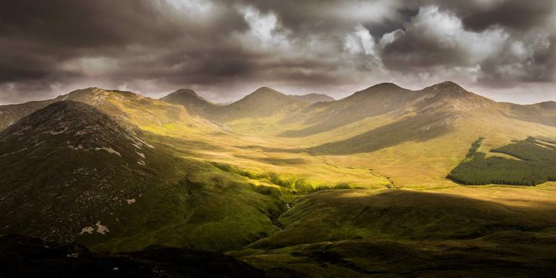 深圳招聘49:揭秘高薪职位背后的职业培训新机遇