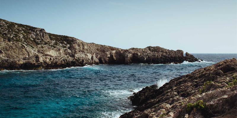 深圳绿色人才争夺战升级：人才服务与求职平台如何链接高薪职位与可持续发展未来